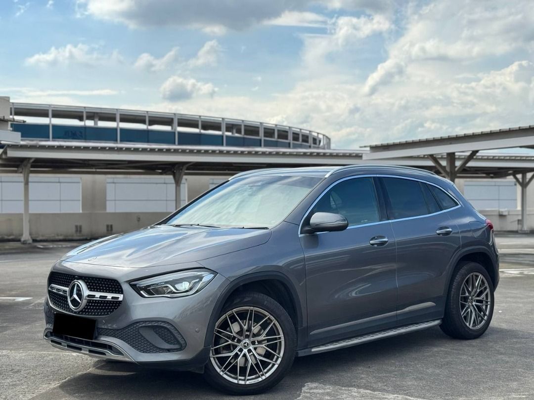 Mercedes-Benz GLA-Class GLA200 Sport (A) (Category: Used Cars) located in Singapore. Submitted by j.angauto (Listing ID 1376918264, Image 2). Description: Condition as good as new!! Key Specs: *1,332 Cc 4-cylinder in-line 16-valve Turbocharged ( 160hp | 250 Nm )* *7G-DCT Auto* *19" Sports Rims (Upgraded)* Key Features: *Ambient Lighting (Installed externally)* *Electric & Memory Seatings [Both driver + front passenger] (Installed externally)* *Si