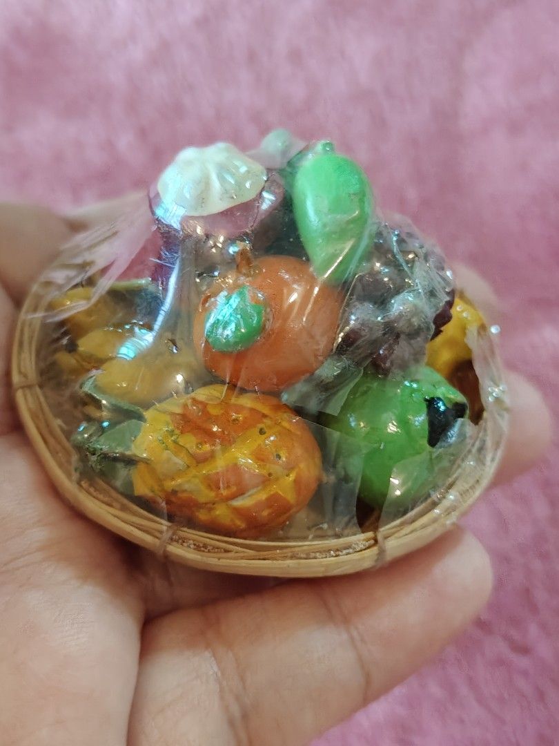 Miniature Fruit Basket (Category: Gift Baskets & Hampers) located in Santa Rosa. Submitted by mmps249.1 (Listing ID 1376838517, Image 3). Description: Crossposted Mine now, pay now shipping courier: JRS only Gcash payment upon order No reservations.