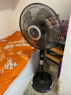 (Category: ) located in . Submitted by bari.n (Listing ID 1376858168, Image 1). Description: .
