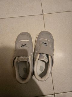 （分類：）位於 。 由 puiyee1016 提交（商品編號 1376923799，圖片 1）。簡介： 。
