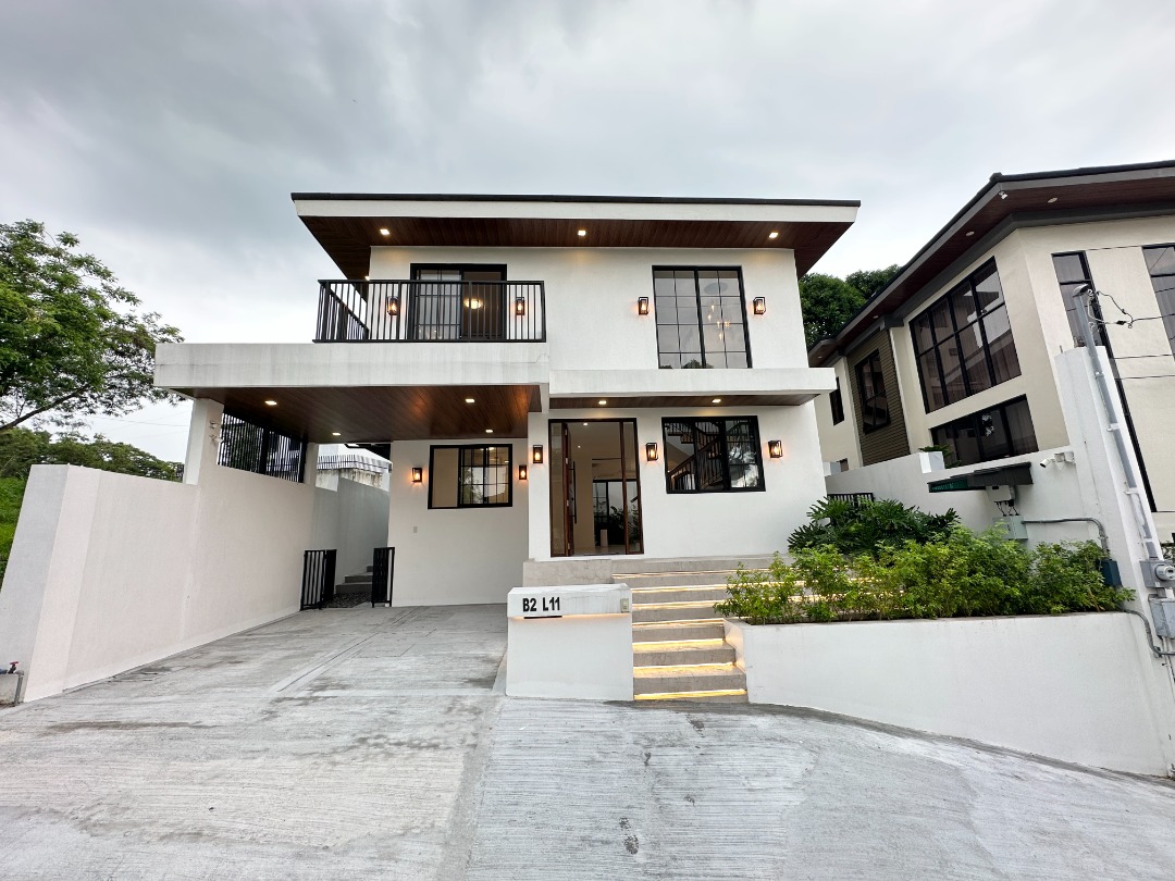 (Category: ) located in . Submitted by rightrealestate (Listing ID 1376962774, Image 1). Description: .