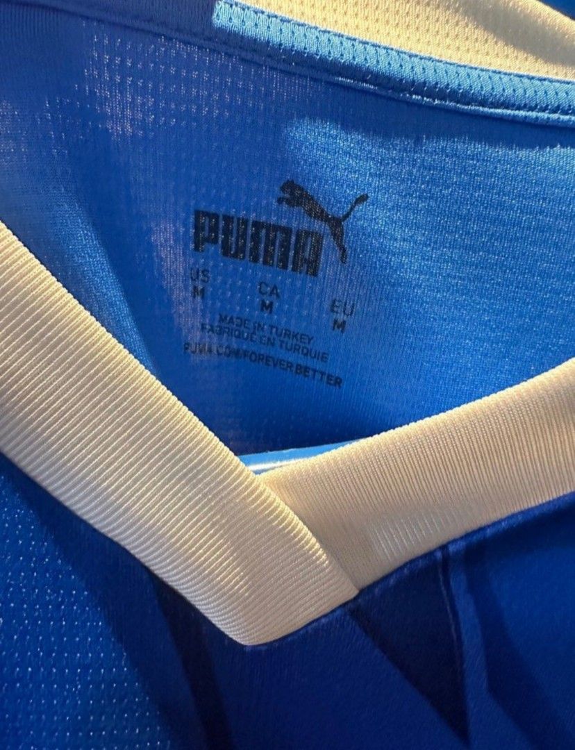 Neymar Al Hilal Jersey ( Extremely Rare) (Category: Activewear) located in Manila. Submitted by ueldenmay123 (Listing ID 1376945240, Image 3). Description: Almost impossible to find Neymar Jersey👀 Have not seen anyone selling this in the PH🇵🇭 Size Medium with tags.