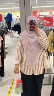 (Category: ) located in . Submitted by nurshafiena (Listing ID 1376953481, Image 1). Description: .
