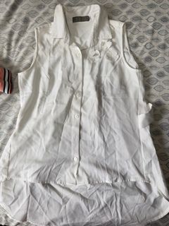 (Category: ) located in . Submitted by nice_closet (Listing ID 1376844270, Image 1). Description: .