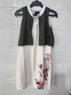 (Category: ) located in . Submitted by nice_closet (Listing ID 1376837500, Image 1). Description: .