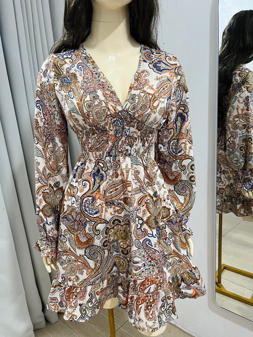 Shein paisley dress (Category: Dresses) located in Taguig. Submitted by col12345 (Listing ID 1376983401, Image 2). Description: .