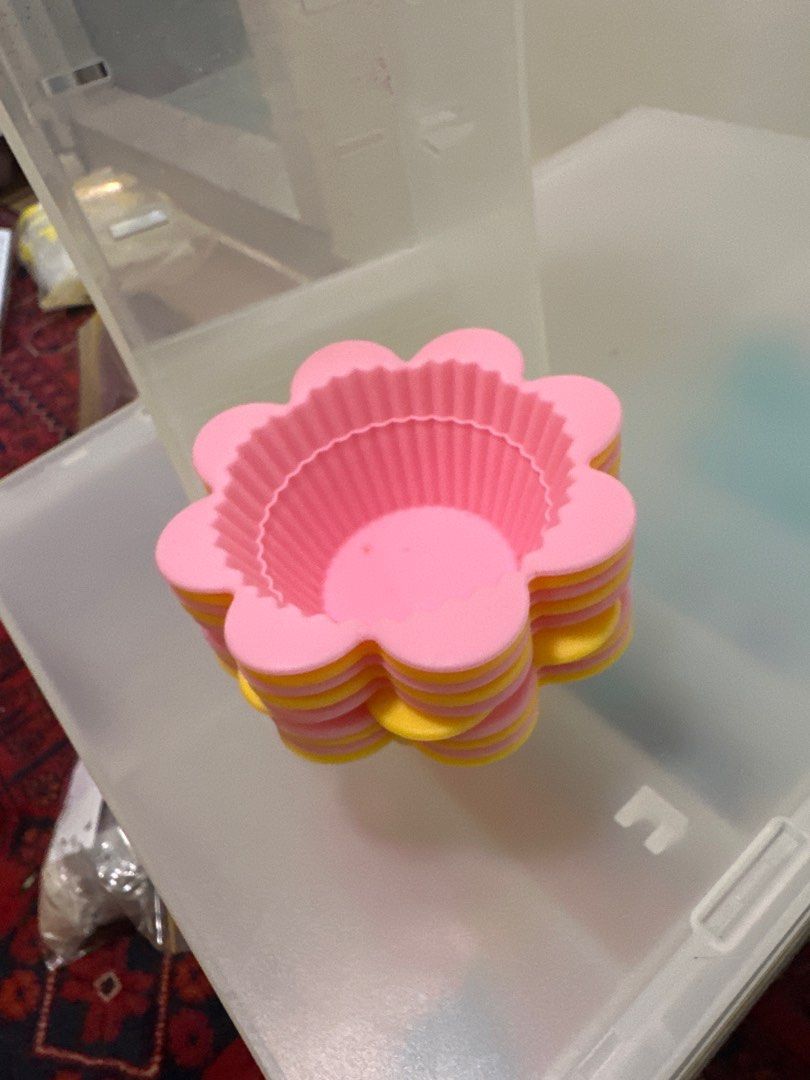 Silicone Cupcake Liners - Assorted Colors65074075623554111