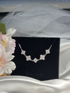(Category: ) located in . Submitted by ohmyblinggg (Listing ID 1376954263, Image 1). Description: .