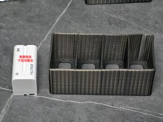 （分類：）位於 。 由 merrygoround88 提交（商品編號 1376951772，圖片 1）。簡介： 。