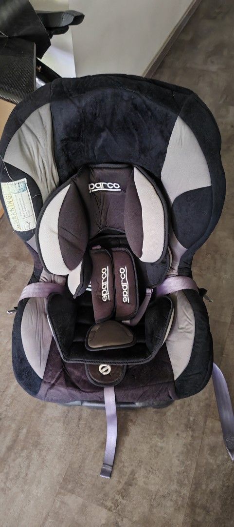 Sparco baby seat (Category: Car Seats) located in Singapore. Submitted by gerrayne (Listing ID 1376845092, Image 1). Description: .