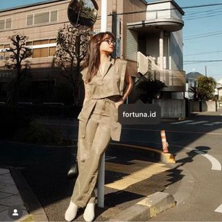 (Kategori: ) berada di . Dikirim oleh avelle.thrift (ID iklan 1376853653, Gambar 1). Deskripsi: .