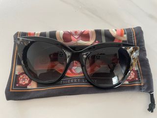 （分類：）位於 。 由 lux.second_clothes 提交（商品編號 1376867082，圖片 1）。簡介： 。