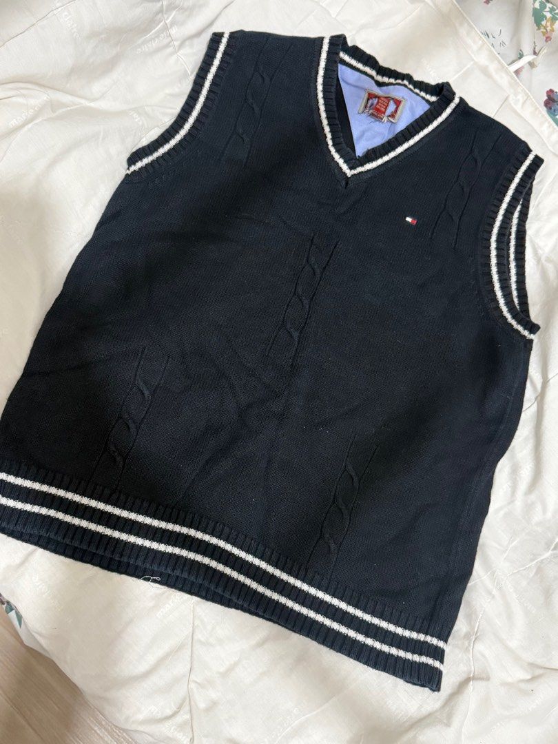 Tommy Hilfiger Vest (Category: Others Tops) located in Manila. Submitted by ej_guyud00 (Listing ID 1376972480, Image 2). Description: - Never Been Used - Small to Large - Original (tinanggal lang kasi makati) - Once Used.
