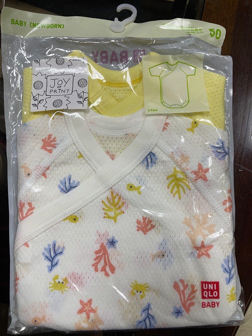 由 kevinlan870417 (刊登 ID 1376813266，圖片 1) 提交，位於 高雄市 (Kaohsiung) 的 UNIQLO 新生兒棉質網眼包臀衣 包屁衣 (類別：嬰兒及兒童流行時尚)，說明：如照片全新未拆封 UNIQLO 新生兒棉質網眼包臀衣 包屁衣 男孩女孩都可穿。