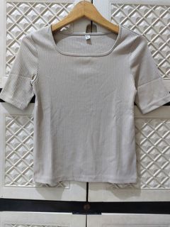 (Kategori: ) berada di . Dikirim oleh farasyash (ID iklan 1376922701, Gambar 1). Deskripsi: .