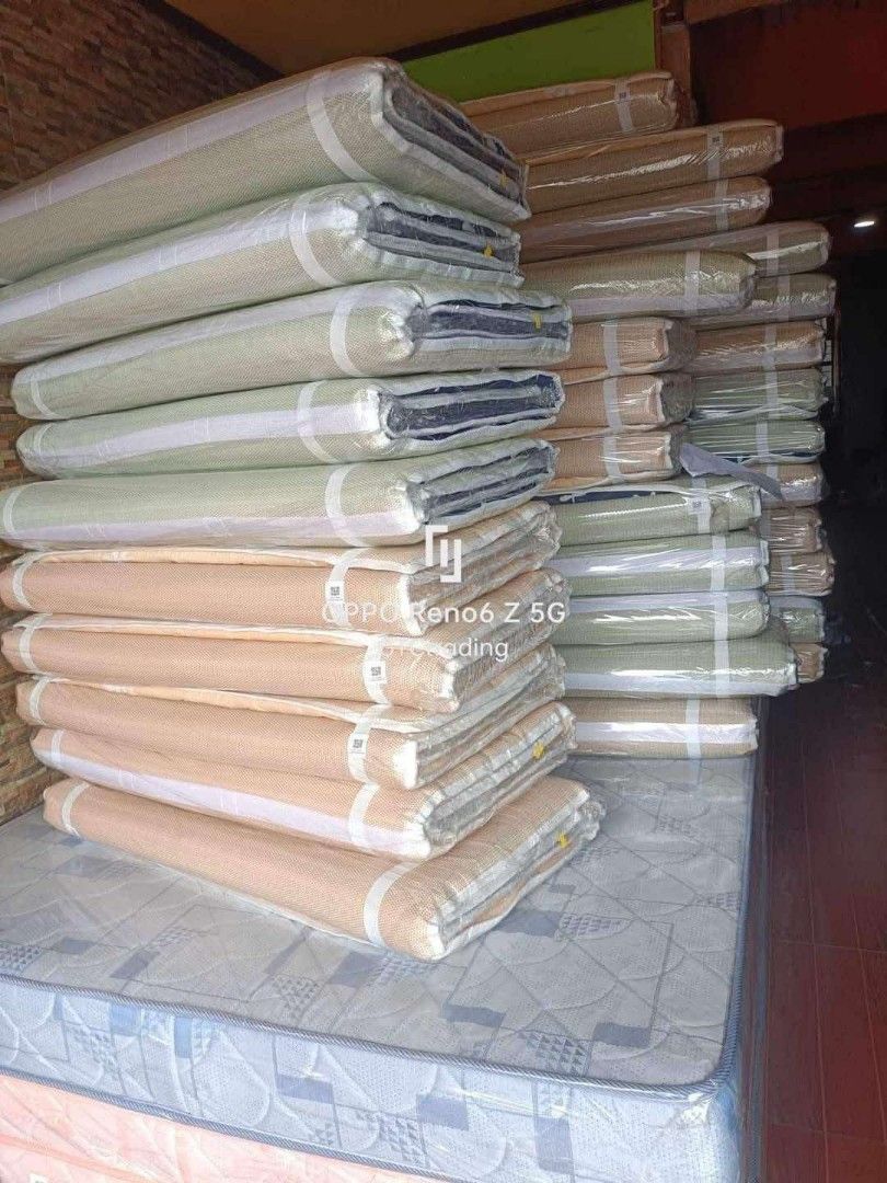 uratex foam with banig 3/4 (Category: Bed Frames & Mattresses) located in Manila. Submitted by dolorchris69891 (Listing ID 1376932111, Image 2). Description: uratex foam banig 3/4 single - 1700 double - 1900 queen - 2000 king - 2350.