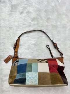 (Category: ) located in . Submitted by vintageee.diaries (Listing ID 1376833127, Image 1). Description: .