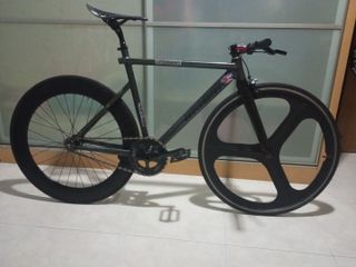(Category: ) located in . Submitted by fixiepartsseller (Listing ID 1344873614, Image 1). Description: .