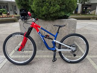 （分類：）位於 。 由 rondachron 提交（商品編號 1376989091，圖片 1）。簡介： 。