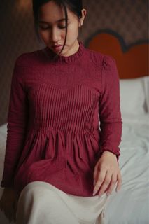 (Category: ) located in . Submitted by wardrobebynini (Listing ID 1376967130, Image 1). Description: .