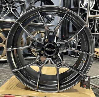 (Category: ) located in . Submitted by apextyres (Listing ID 1377025918, Image 1). Description: .