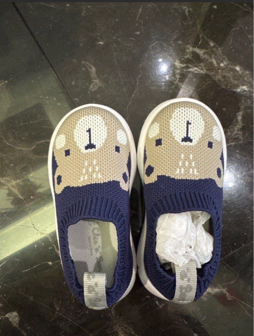 由 lenaac (刊登 ID 1377149989，圖片 1) 提交，位於 台中市 (Taichung) 的 全新奇哥高彈數位針織童鞋 (類別：嬰兒及兒童流行時尚)，說明：奇哥全新鞋子 13cm。