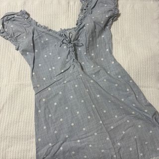 (Category: ) located in . Submitted by lumiscloset (Listing ID 1377184673, Image 1). Description: .