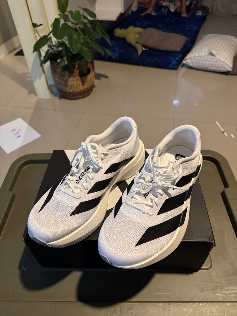 Adidas evo sl (Category: Sneakers) located in Makati City. Submitted by Luxury69 (Listing ID 1377106148, Image 1). Description: Adidas evo sl Brand new With recipt from the store .