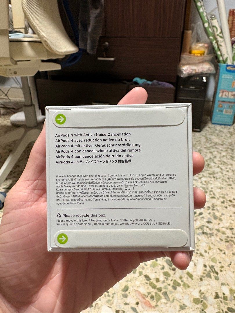 Apple AirPods 4th Gen with Active Noise Cancellation (Category: Earphones) located in Singapore. Submitted by jordynwinnie (Listing ID 1377151634, Image 2). Description: Brand new Apple AirPods 4th Gen with Active Noise Cancellation. Unopened box. Includes charging case and USB-C cable. Open for Negotiation .