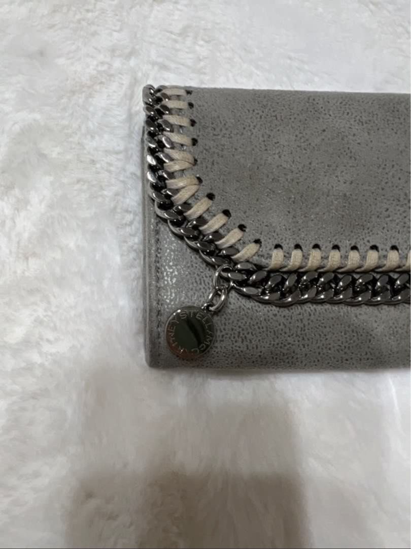 Authentic Stella McCartney Falabella Wallet (Category: Luxury Bags & Wallets) located in Paranaque City. Submitted by authentic_mj (Listing ID 1377093999, Image 2). Description: Authentic Stella McCartney Falabella Wallet Preloved Authentic from Japan No inclusions.