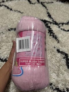 (Category: ) located in . Submitted by nicollectionph_ (Listing ID 1377009543, Image 1). Description: .