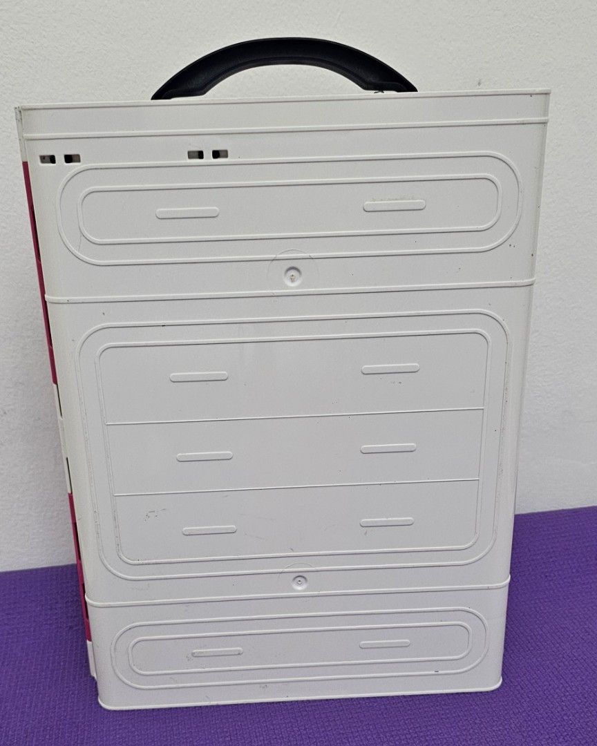 Barbie Closet (Category: Kids Toys) located in Cainta. Submitted by QueenZee (Listing ID 1377138676, Image 3). Description: Barbie Closet with freebies wysiwyg.