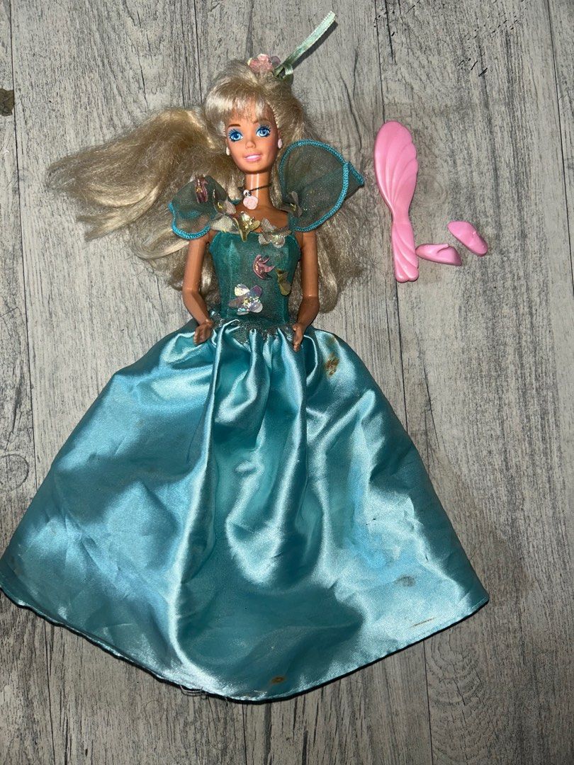 Barbie Set (Category: Kids Toys) located in Malabon City. Submitted by amees94 (Listing ID 1377153901, Image 1). Description: What you see is what you get. PM for more details. 😊.