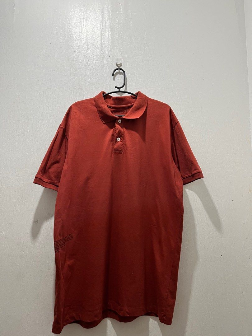 BENCH red poloshirt (Category: Tshirts & Polo Shirts ) located in San Carlos. Submitted by claaark (Listing ID 1377028713, Image 2). Description: Bench RED Poloshirt Condition: 10/10 Color rate: 10/10 Dimensions: L29 W20 Size on tag: Large Used once in a wedding rfs: decluttering Location: Pureza Sampaloc Manila mop: Banktransfer/ Cash via Meetup/ Lalamove/ JnT price is negotiable for multiple orders!.