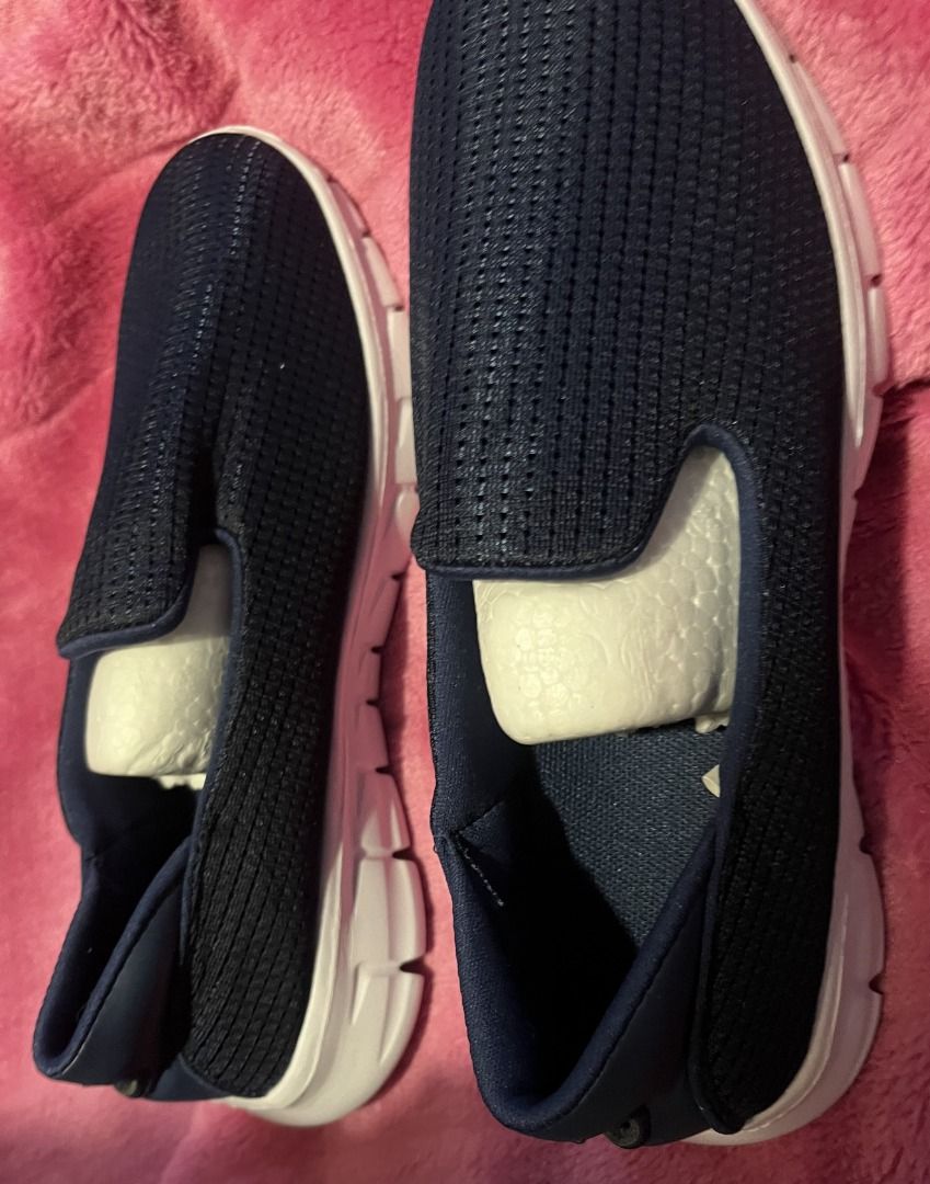 Black Slip on Shoes (Category: Women's Shoes) located in Logan City. Submitted by magrat6984514 (Listing ID 1377189645, Image 3). Description: New Black Shoes comfortable Size 7.5 AU .
