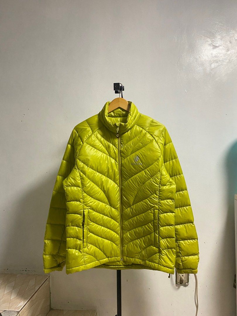 Black Yak Puffer Jacket (Category: Coats, Jackets and Outerwear) located in San Jose del Monte. Submitted by edmarkvillanueva (Listing ID 1377105110, Image 1). Description: Length 30 Width 24.5 Size Large Good condition .