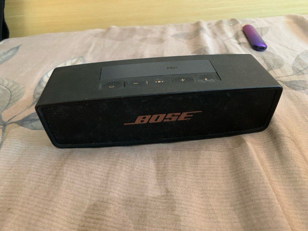 由 ggnigga (刊登 ID 1377095194，圖片 1) 提交，位於 台北市 (Taipei) 的 Bose 藍牙喇叭 (類別：Soundbar、揚聲器、藍牙喇叭、耳擴)，說明：好市多買的都在家用而已沒帶出門過 功能全部正常。