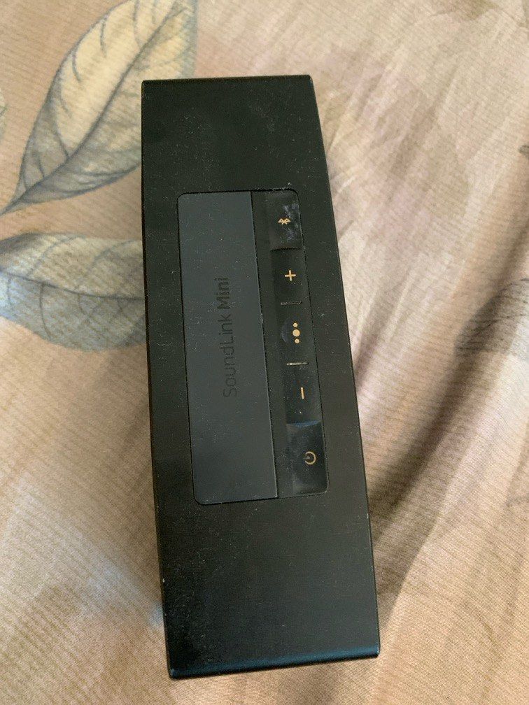 由 ggnigga (刊登 ID 1377095194，圖片 3) 提交，位於 台北市 (Taipei) 的 Bose 藍牙喇叭 (類別：Soundbar、揚聲器、藍牙喇叭、耳擴)，說明：好市多買的都在家用而已沒帶出門過 功能全部正常。