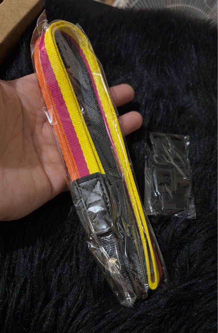 Brandnew Camera Strap (Category: Camera Bags & Carriers) located in Paranaque City. Submitted by dalle_closet (Listing ID 1377063468, Image 2). Description: Brandnew.