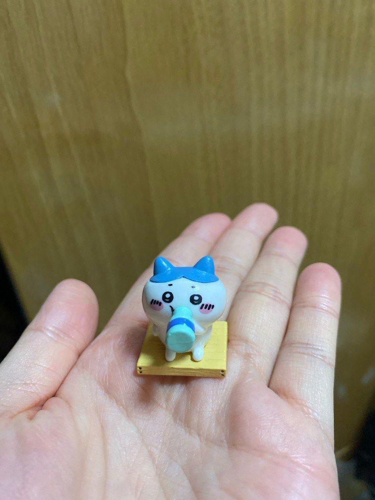 Chiikawa 小八 公仔 （分類：動漫角色周邊）位於 Hong Kong。 由 tongkittyexx 提交（商品編號 1377166313，圖片 5）。簡介： 。