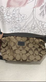 (Category: ) located in . Submitted by bindi (Listing ID 1377101690, Image 1). Description: .