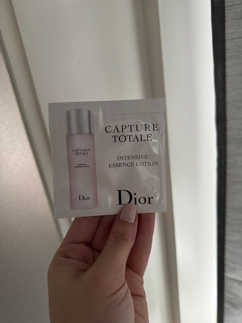 Dior Capture Totale Essence Lotion Sample (Category: Face Care) located in Quezon City. Submitted by carlaangeline (Listing ID 1377041848, Image 1). Description: .
