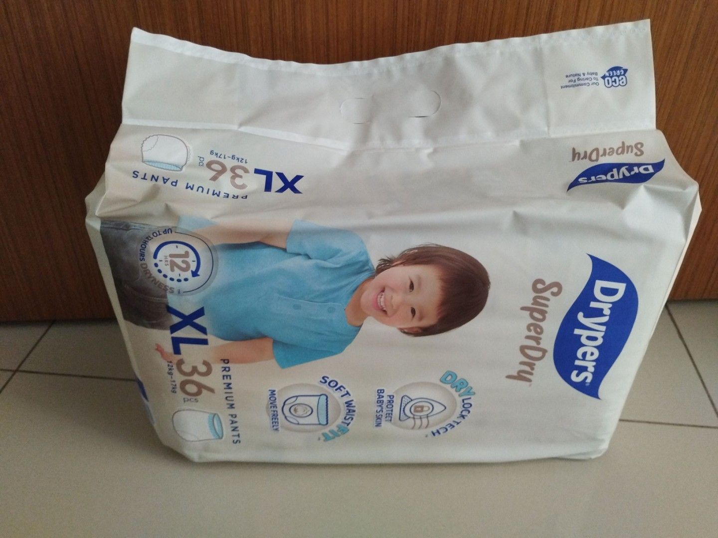 Drypers Superdry XL (Category: Diapers & Baby Wipes) located in Singapore. Submitted by g.online (Listing ID 1377017581, Image 1). Description: Drypers Superdry Diapers only available in Pants, XL Size 36 pcs in a pack Selling at $14 each or one carton 4 packs at $48 each self collection in Punggol.