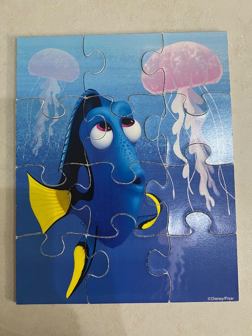 Finding Nemo (Category: Board Games & Puzzles) located in Puchong. Submitted by tyhan8089116 (Listing ID 1377112061, Image 3). Description: 7 sets of puzzle ranges from 12pcs to 24pcs come with a wooden box for storage.