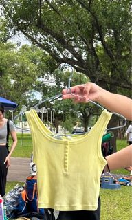 由 kevinnnnn_outfit (刊登 ID 1377164491，圖片 1) 提交，位於 的 (類別：)，說明：。