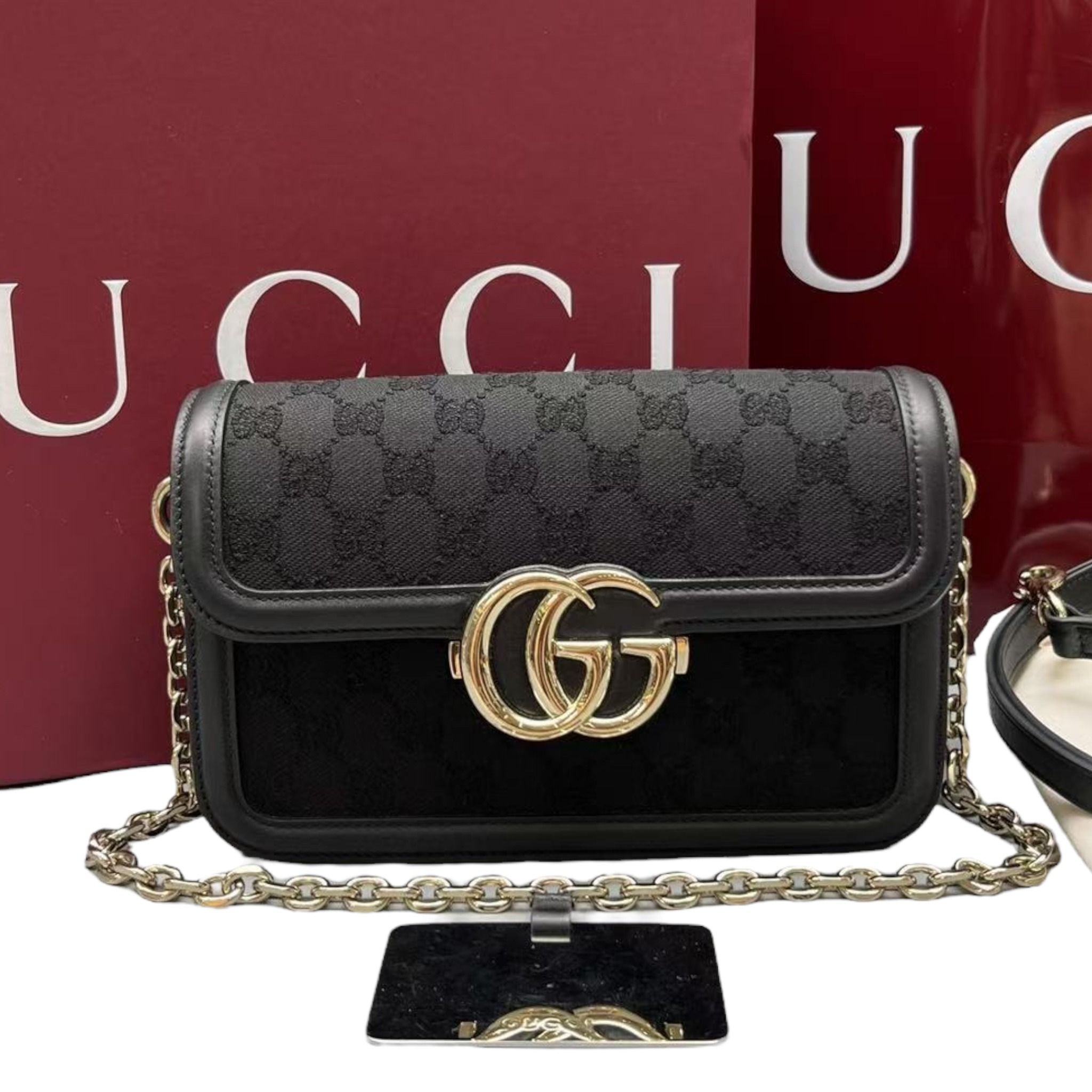 Gucci Go Small Shoulder Bag in Black (Category: Bags & Wallets) located in Singapore. Submitted by projectlfg (Listing ID 1377038877, Image 1). Description: Gucci Go Small Shoulder Bag in Black Condition 99% New. Year: - Accessories: Mirror, Paper bag, Box, Dust Bag, Shoulder Strap Item code: SV15306 Size: 21x12 / SGD: 1900 / 1357600 • ACRA Registered Company in Singapore • Physical Outlets in Singapore and China • Entrupy Verified Business • Aut