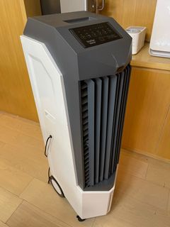 （分類：）位於 。 由 miloxing 提交（商品編號 1377114161，圖片 1）。簡介： 。