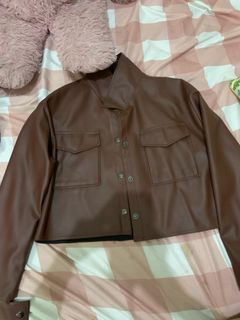 (Kategori: ) berada di . Dikirim oleh meidinnayy (ID iklan 1377168464, Gambar 1). Deskripsi: .