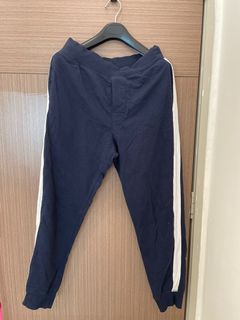 (Category: ) located in . Submitted by yyong042846695 (Listing ID 1377077540, Image 1). Description: .