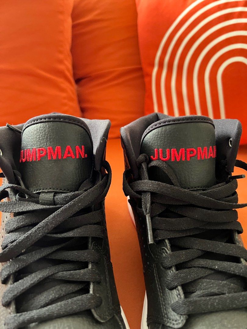 Jordan Access BRED (Category: Sneakers) located in Las Pinas. Submitted by artudituu (Listing ID 1377009749, Image 3). Description: Brand new Never used From US No box Size 10 Checked the price on Nike PH and it is still selling for 5,895PHP Price is still negotiable.